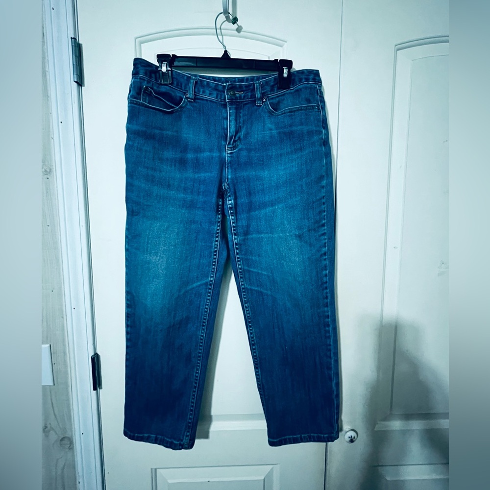 Liz Claiborne Women's Blue Cropped Jeans